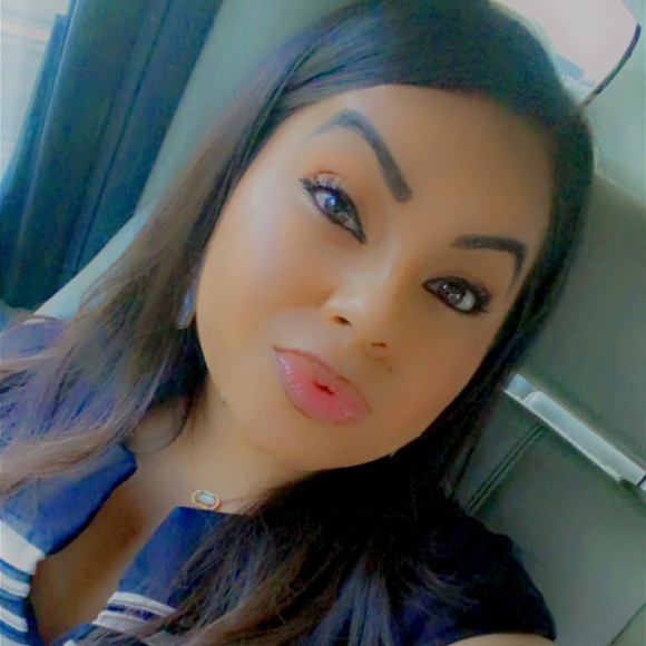 Meet your Posher, Claribel - Picture 1 of 1